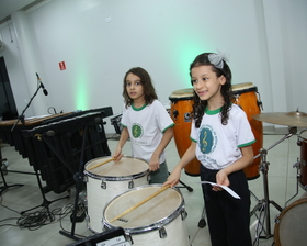 Recital de Percussão: talento em cena e homenagens que celebram a paixão pela música