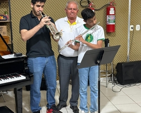 Música e Rotarismo: Escola de Música de Nova Mutum recebe visita do Governador do Rotary