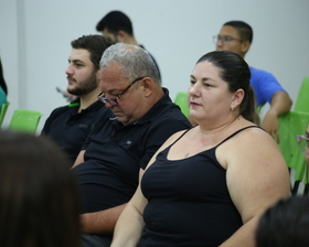 Clássicos do Romantismo: Recital de Cordas da Escola de Música de Nova Mutum enche o palco de talento e emoção!