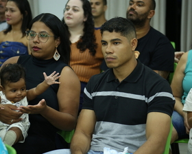 Clássicos do Romantismo: Recital de Cordas da Escola de Música de Nova Mutum enche o palco de talento e emoção!