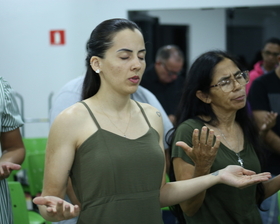 Clássicos do Romantismo: Recital de Cordas da Escola de Música de Nova Mutum enche o palco de talento e emoção!