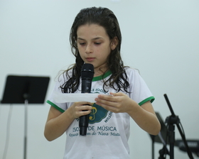 Clássicos do Romantismo: Recital de Cordas da Escola de Música de Nova Mutum enche o palco de talento e emoção!